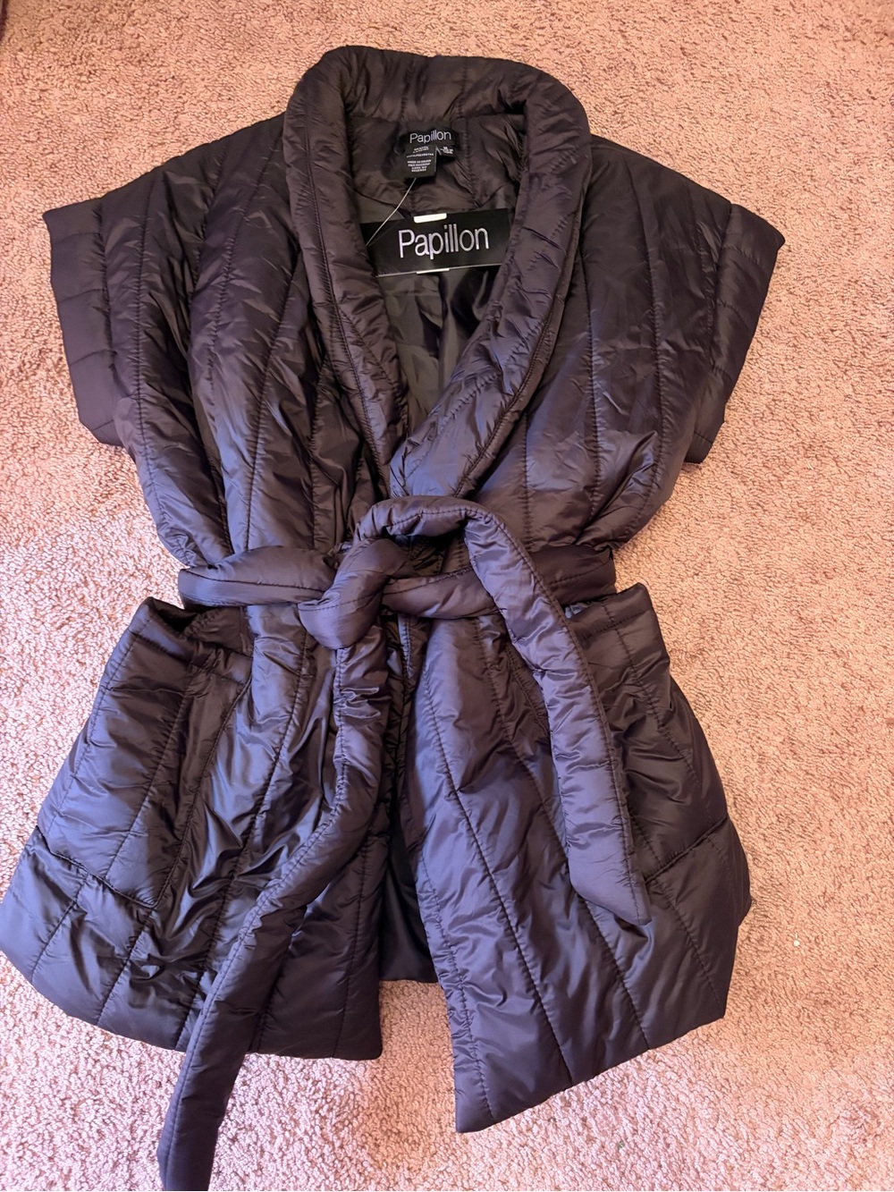 Papillon Blanc Women's Black Quilted Belted Short Puffer Vest